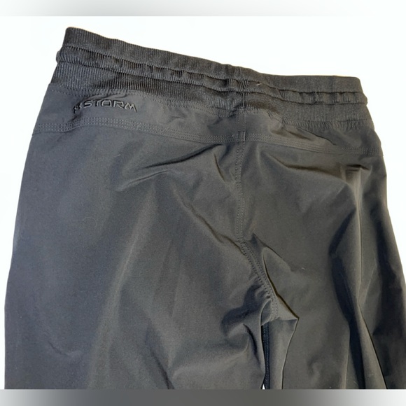 Women’s Under Armour Black Ruched Pants - Picture 10 of 11